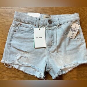 🩷 DL1961 Girls “Lucy” Jean shorts 🩷